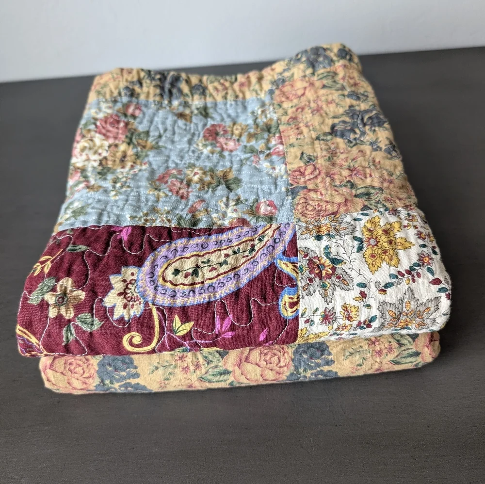 Quilted Patchwork King Pillow Shams 20x36 Floral Multicolor Cotton Vintage Style